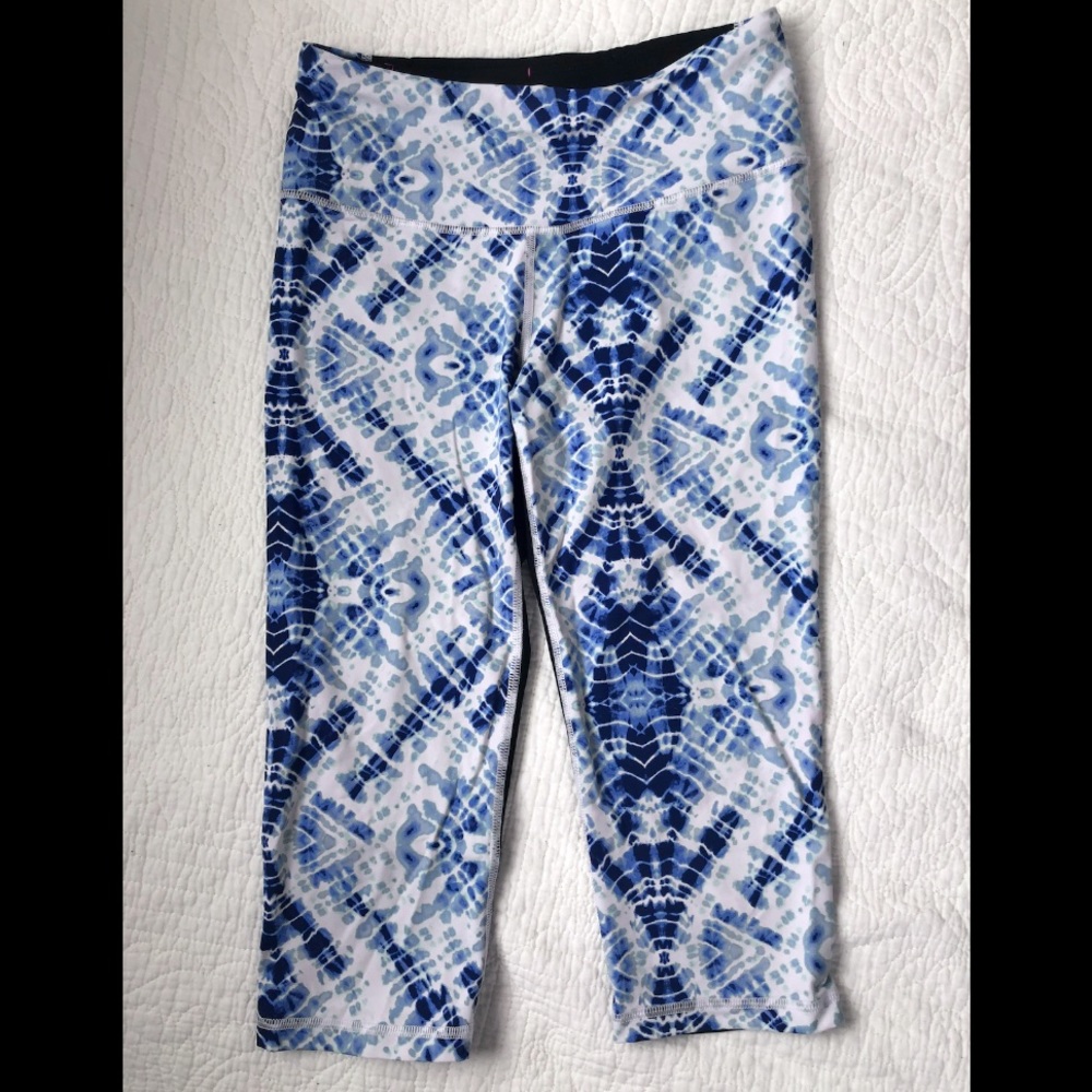 Victoria Secret Crop Leggings